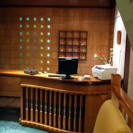 Nov Hotel Tirana