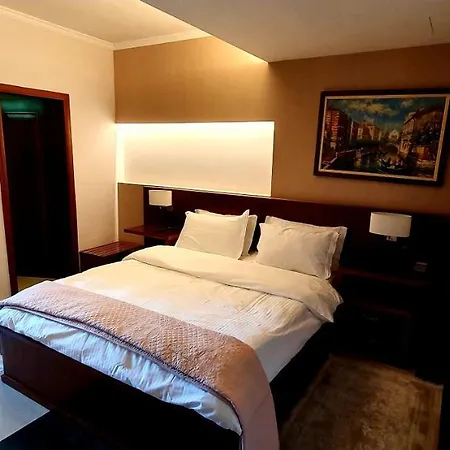 Hotel Nov 4*